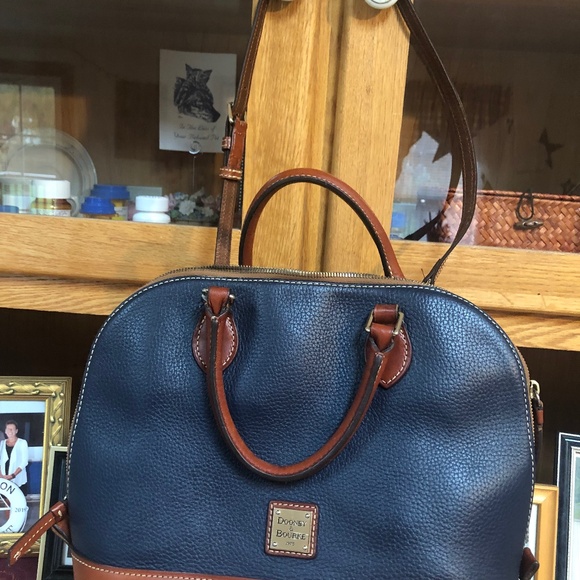 Dooney and Bourke Satchel Purse with Detachable Long Strap - Picture 12 of 12